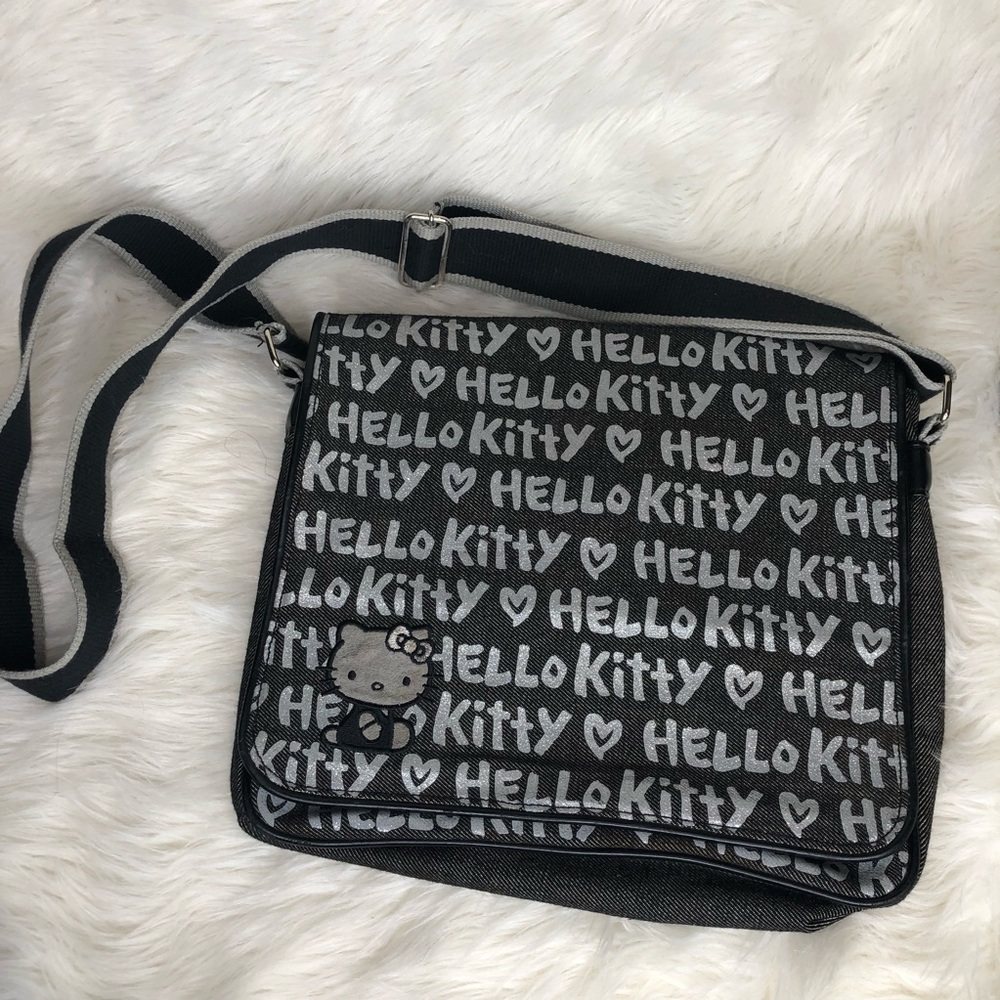 Hello Kitty Messenger Bag